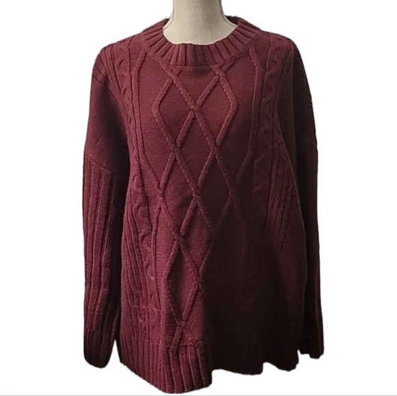 NWOT Cable Knit Sweater - Picture 1 of 3